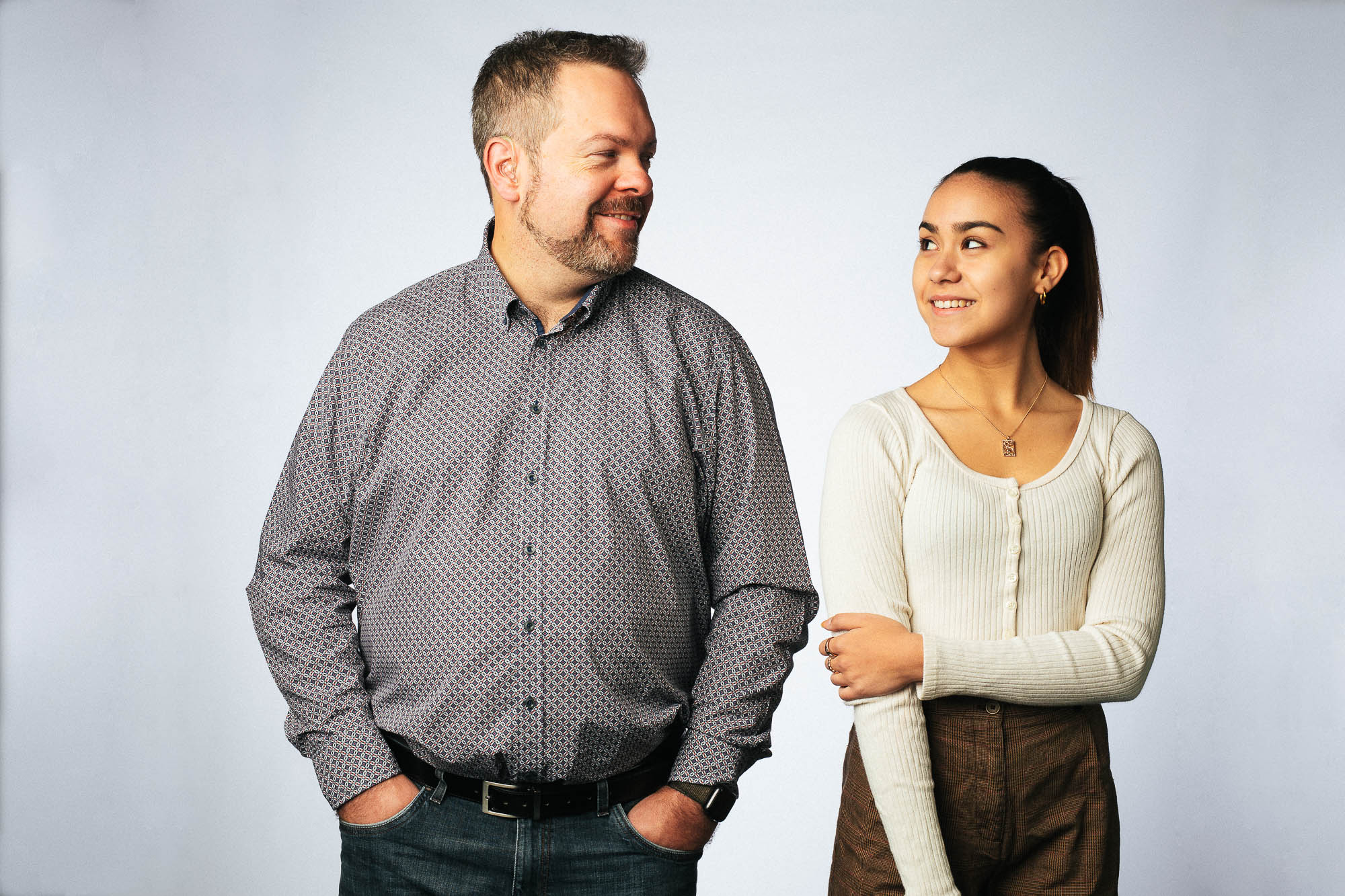 Export x3 Headshots Alexander05915 Bearbeitet Capture 2